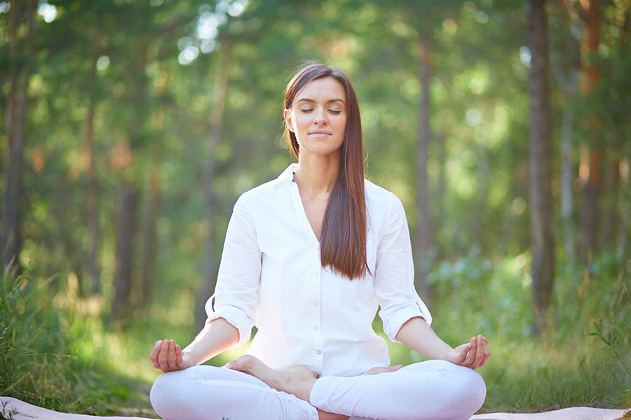 Achtsamkeit ohne Meditation – funktioniert das?